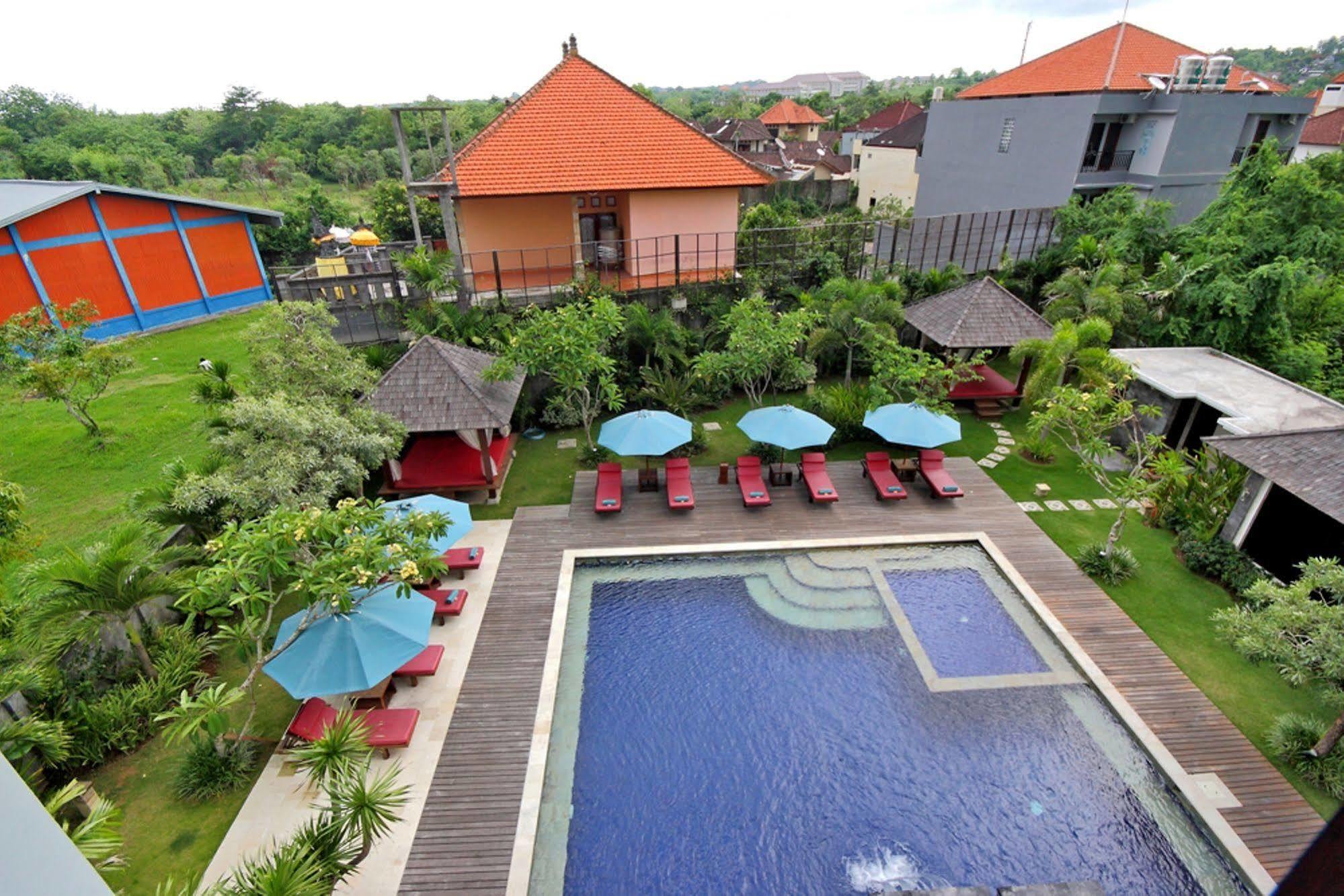Capital O 2114 Grand Jimbaran Boutique Hotel Exterior foto
